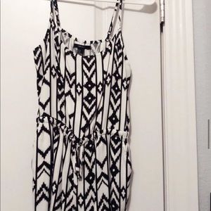 FOREVER 21 ROMPER
